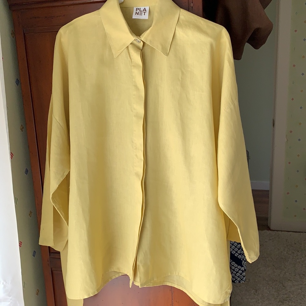 PLANET  button down shirt
